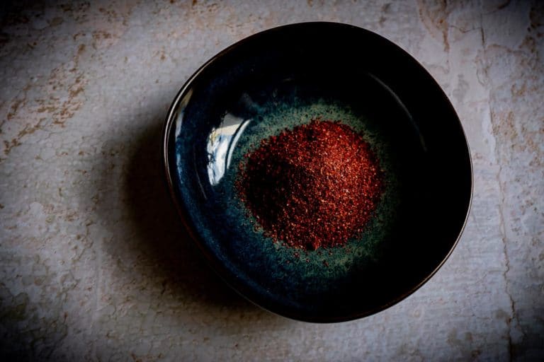 Zumaque – La especia de mesa deliciosamente fresca del Levante